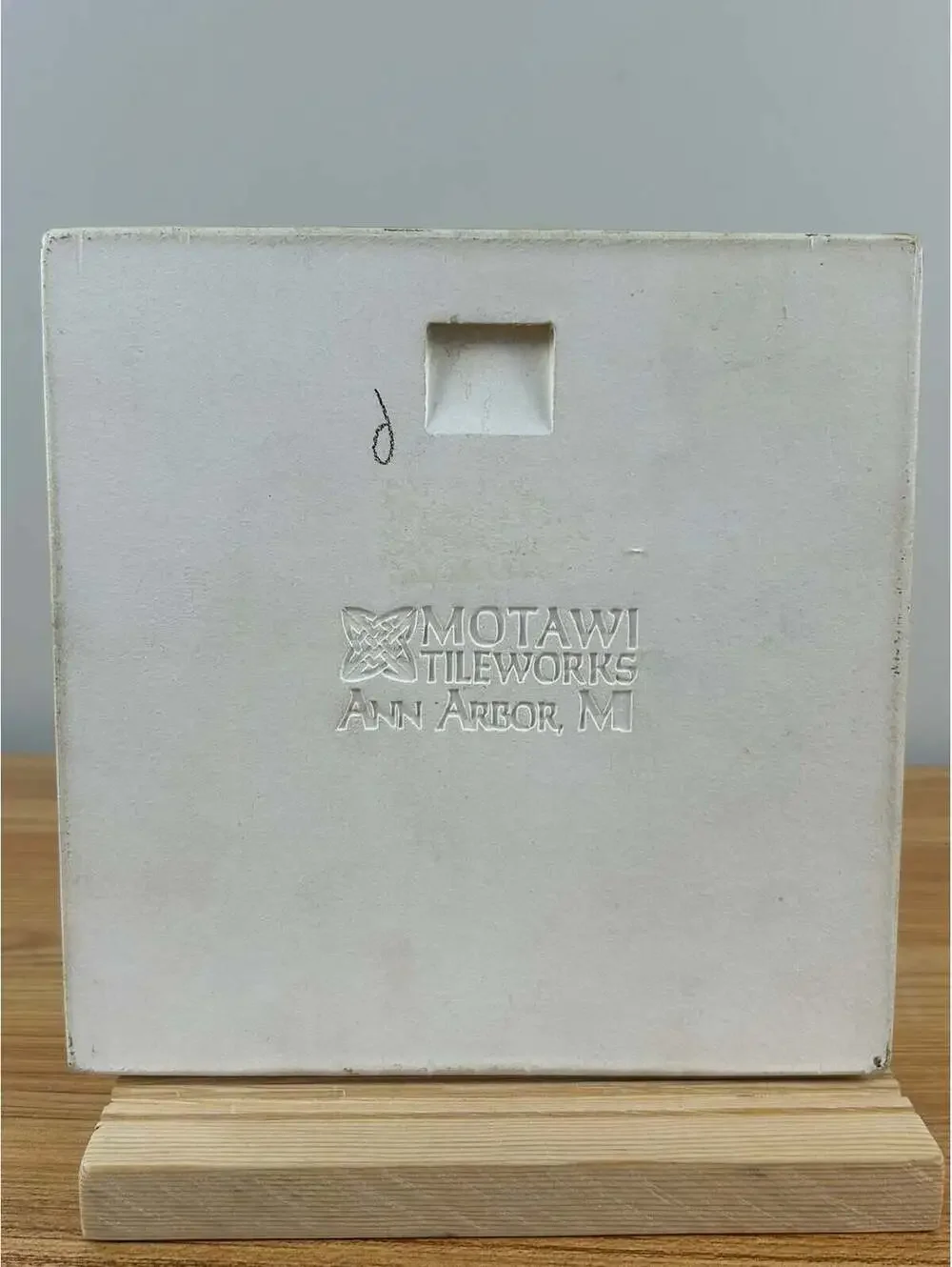 Motawi Tileworks Frank Lloyd Wright  Art Pottery Brown Montrose 8X8 Tile
